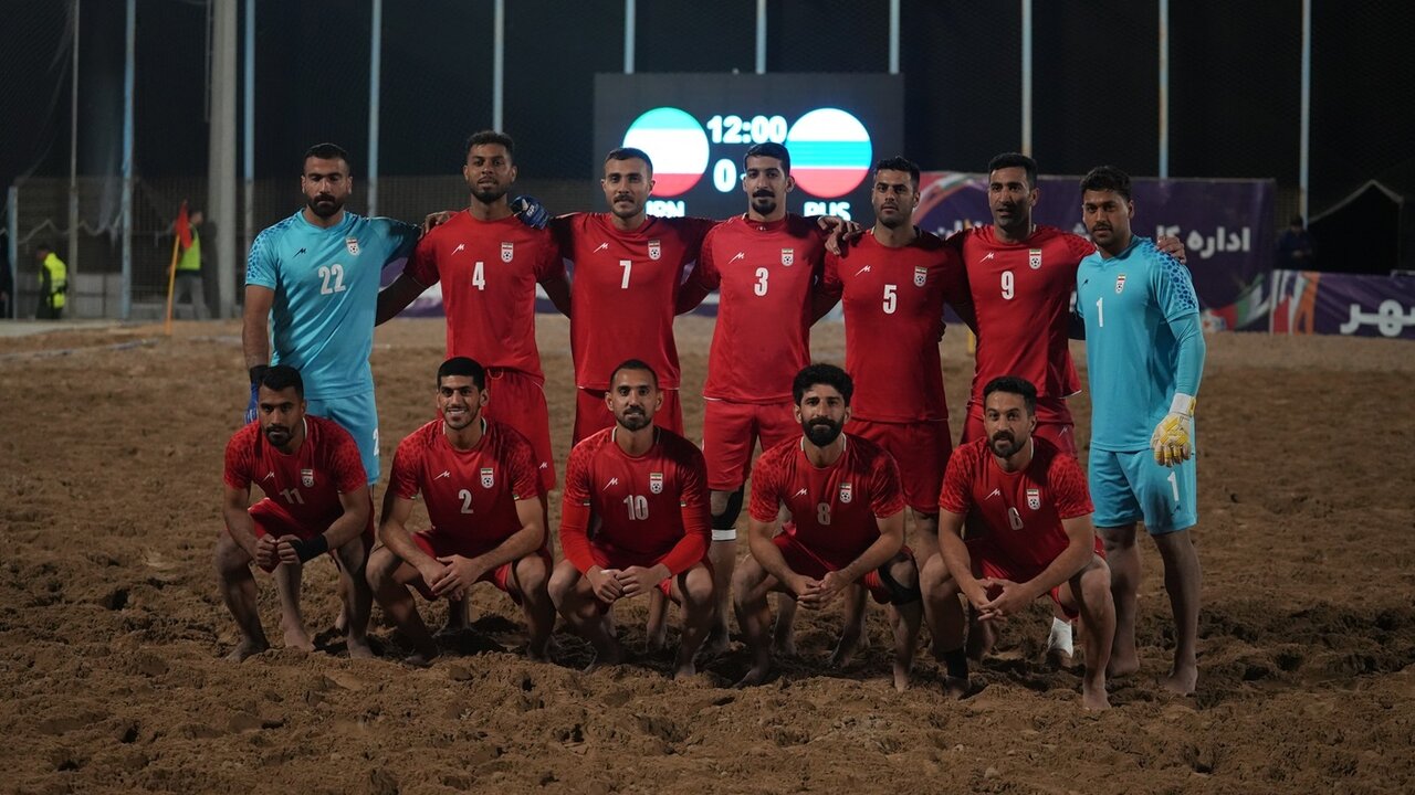 Football on the beach in Iran is losing to Russia
